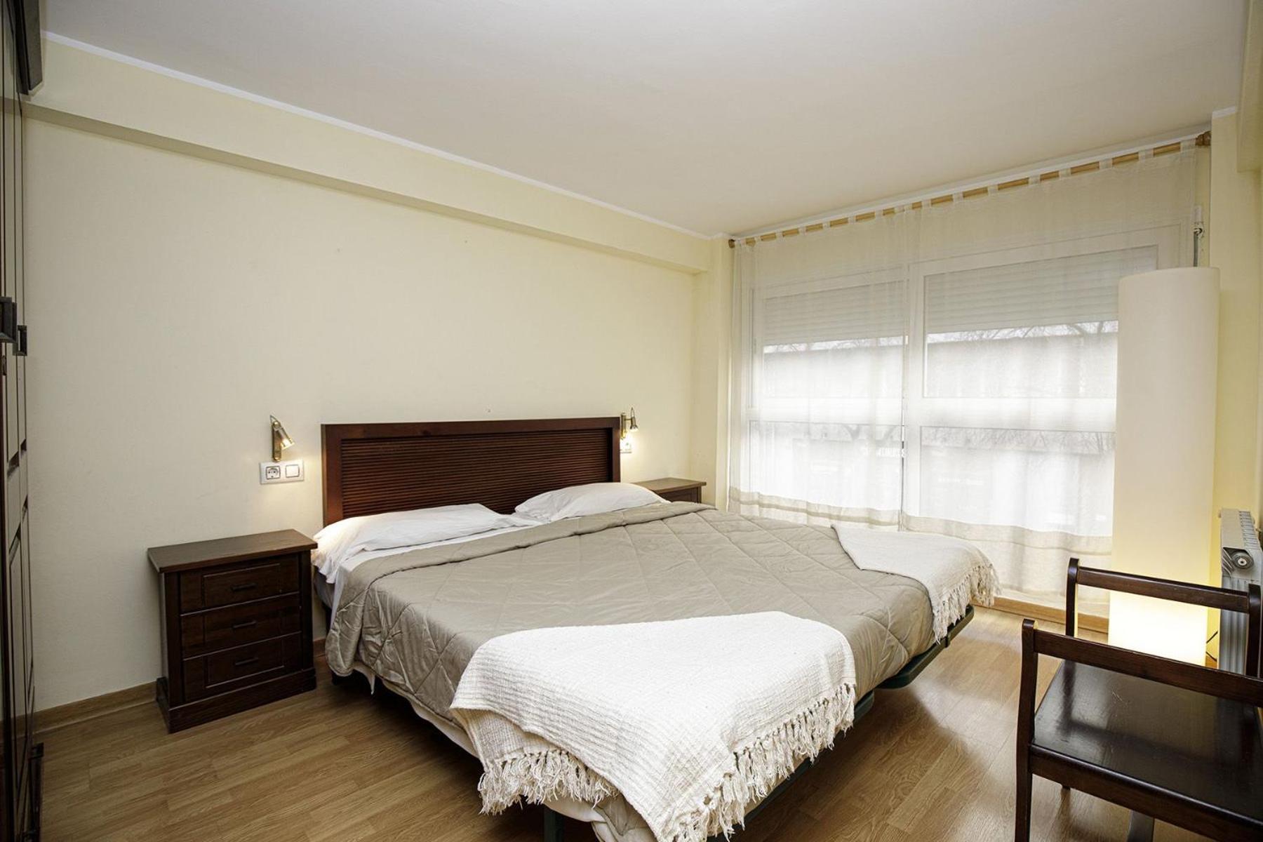 Apartamento Centrico En Girona Apartment Luaran gambar